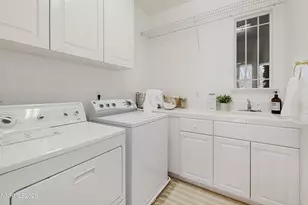 2650 Fury Ct, Reno, NV 89521 - Photo 36