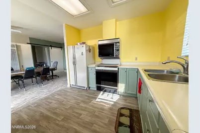 845 G Street, Hawthorne, NV 89415 - Photo 2