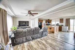 1120 E 5th St, Silver Springs, NV 89429 - Photo 18