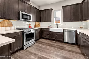 2397 Silent Crk Ln, Sparks, NV 89436 - Photo 10