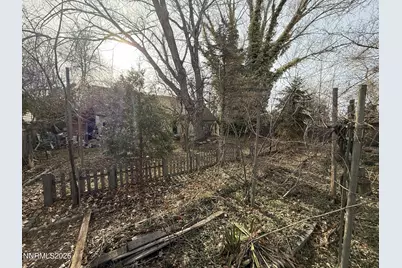 1801 Hawthorne Road, Reno, NV 89502 - Photo 20