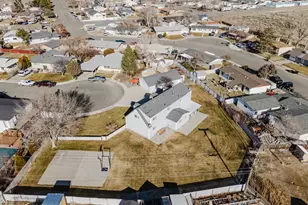 184 Indian Springs Ct, Battle Mountain, NV 89820 - Photo 6