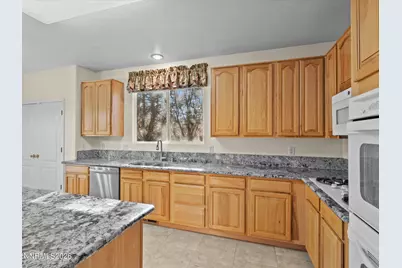 5860 E Hidden Valley Drive, Reno, NV 89502 - Photo 26