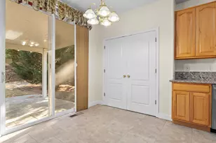 5860 E Hidden Valley Dr, Reno, NV 89502 - Photo 18
