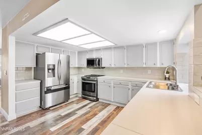 260 Virgil Drive, Sparks, NV 89441 - Photo 14