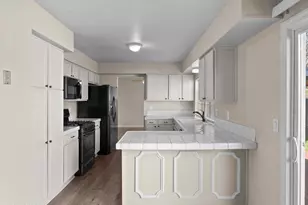 1074 Glen Martin Dr, Sparks, NV 89434 - Photo 18