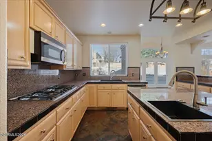 5436 Vista Terrace Ln, Sparks, NV 89436 - Photo 24