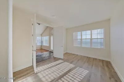 5436 Vista Terrace Lane, Sparks, NV 89436 - Photo 12
