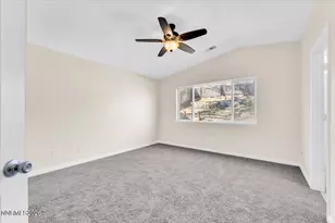 888 Vista Park Dr, Indian Hills, NV 89705 - Photo 20