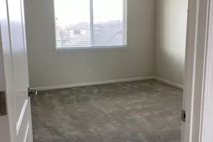 7038 Diversey Dr, Sparks, NV 89436 - Photo 6