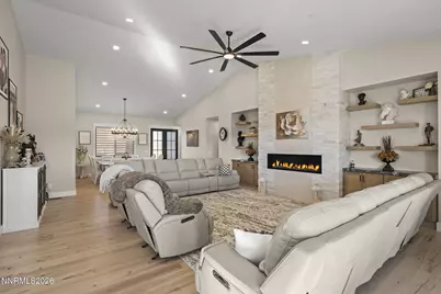 7201 Silver King Drive, Sparks, NV 89436 - Photo 14