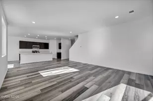 645 E Patrician Dr, Reno, NV 89506 - Photo 8