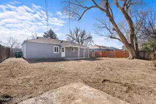 14 E Greenbrae Dr, Sparks, NV 89431 - Photo 24