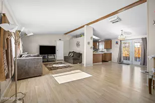 2701 Larkspur St, Reno, NV 89512 - Photo 4