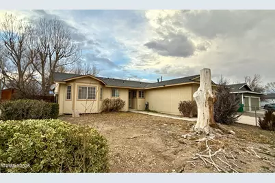 555 Ranch Road, Fernley, NV 89408 - Photo 2