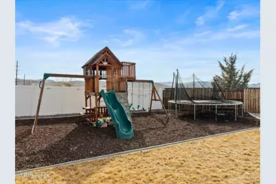 587 Spur Way, Fernley, NV 89408 - Photo 38