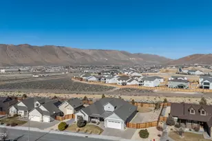 445 Horizon Ridge Rd, Spanish Springs, NV 89441 - Photo 4