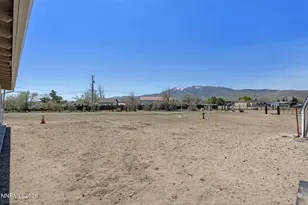 10605 Osage Rd, Reno, NV 89508 - Photo 34