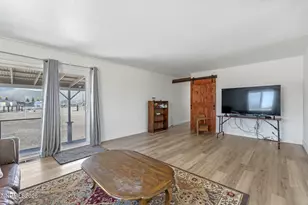 10605 Osage Rd, Reno, NV 89508 - Photo 12