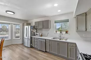 10605 Osage Rd, Reno, NV 89508 - Photo 18