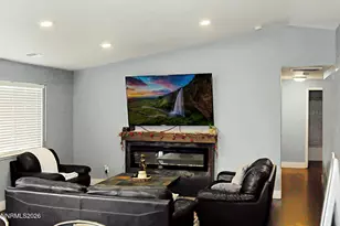 1341 E Wales Ct, Gardnerville, NV 89410 - Photo 6