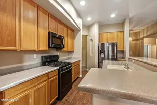 10625 Blue Moon Ct, Reno, NV 89521 - Photo 6