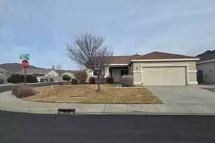 10210 Robilee Dr, Reno, NV 89521 - Photo 4