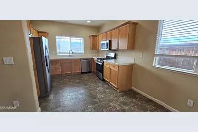10210 Robilee Drive, Reno, NV 89521 - Photo 16