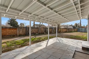 91 E York Wy, Sparks, NV 89431 - Photo 30