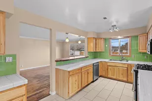 91 E York Wy, Sparks, NV 89431 - Photo 8