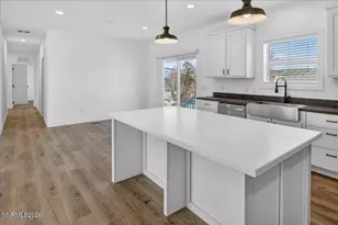 520 E 2nd Ave, Sun Valley, NV 89433 - Photo 10