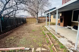 889 Glen Molly Dr, Sparks, NV 89434 - Photo 12