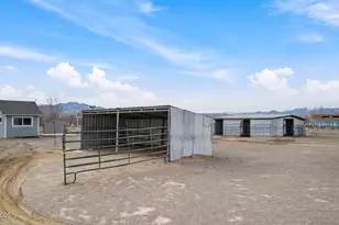 8285 Scenic Ave, Stagecoach, NV 89429 - Photo 34