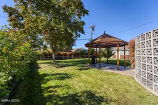 953 7th St, Sparks, NV 89431 - Photo 18