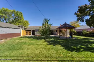 953 7th St, Sparks, NV 89431 - Photo 20