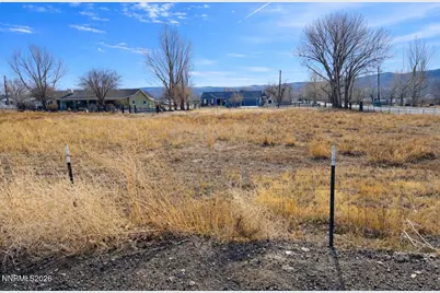 1671 Vista Moon Court, Fernley, NV 89408 - Photo 10