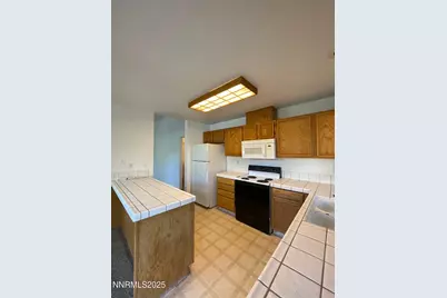 1785 Shadow Park Drive, Reno, NV 89523 - Photo 4