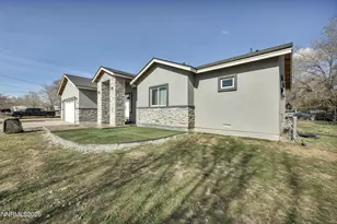 195 E 5th Ave, Sun Valley, NV 89433 - Photo 6