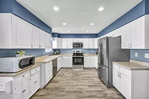11 Penrose Dr, Yerington, NV 89447 - Photo 8