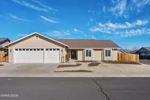 794 Sparrow Dr, Fernley, NV 89408 - Photo 1