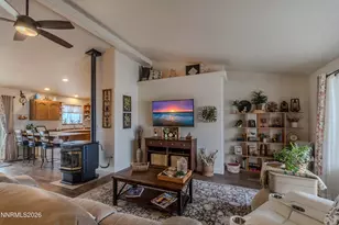 2875 Horseshoe Ln, Fernley, NV 89408 - Photo 4