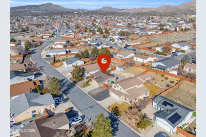 7295 Raphael Drive, Sun Valley, NV 89433 - Photo 6