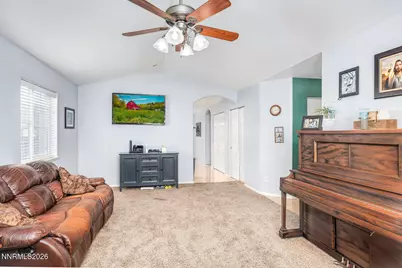 374 Calaway Court, Fallon, NV 89406 - Photo 4