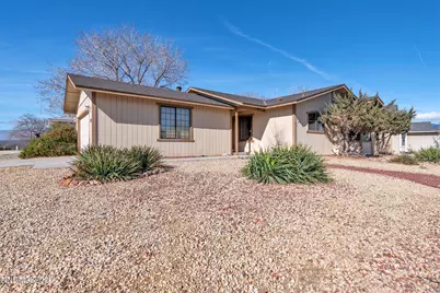 270 Woodlake Circle, Dayton, NV 89403 - Photo 2