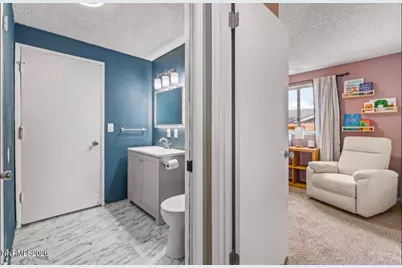 10075 Hornblende Street, Reno, NV 89506 - Photo 14