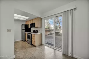 422 Barclay Ct, Reno, NV 89511 - Photo 8
