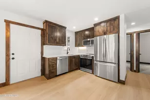 307 Galaxy Ln, Stateline, NV 89449 - Photo 4