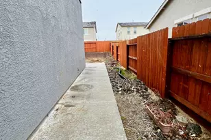 9355 Bay Dr, Reno, NV 89506 - Photo 42