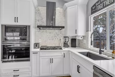 4800 Frankie Way, Sparks, NV 89436 - Photo 4