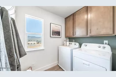 494 Daisy Fay Way, Indian Hills, NV 89705 - Photo 28